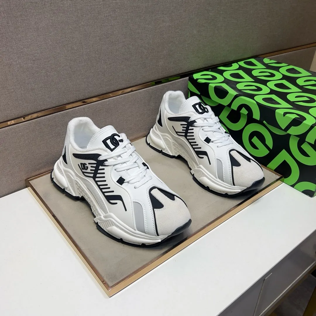 ⬛️Men's shoes 💰p560 [DG～] Couple casual shoes 2024z cabinet sales simultaneously 🔶Size: 35-44#️⃣ 🔷5 colors🔜The upper is made of multi-material splicing ➕Towel lining, comfortable and breathable, sole: original comfortable and wear-resistant outsole, ⚠️real thing📱photographed🎬real thing is better📢📢📢